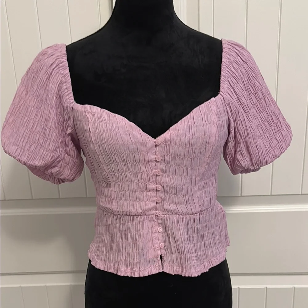 Astr Lilac Puff Sleeve Button-Up‎ Blouse. NWOT